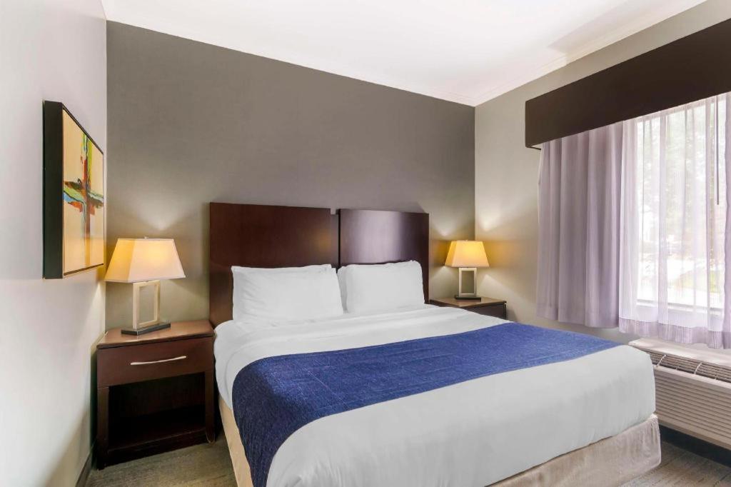 Best Western Plus Olathe Hotel Exterior foto